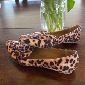 Steve Madden Leopard print flats